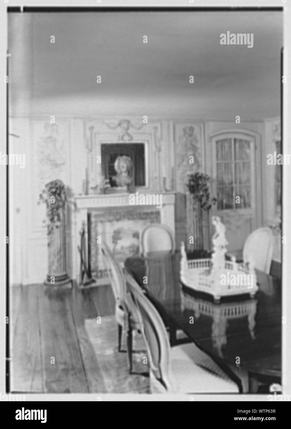 Frau Charles Henry Fallasse, Andely, Residence in Cross River, New York. Stockfoto