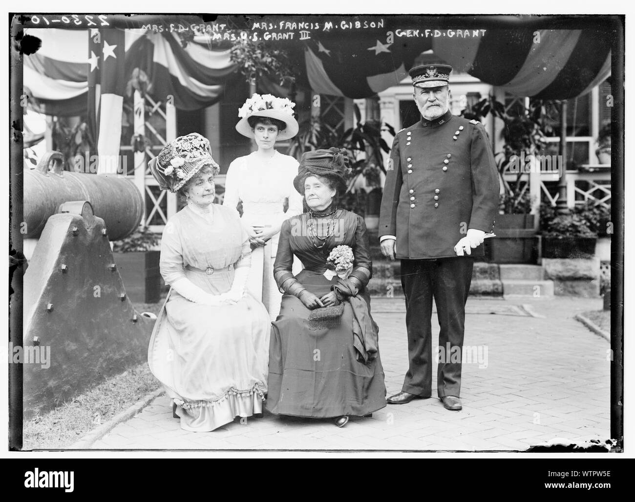Frau F.D Grant; Frau Francis M. Gibson; Frau US Grant III; Gen F.D Grant Stockfoto