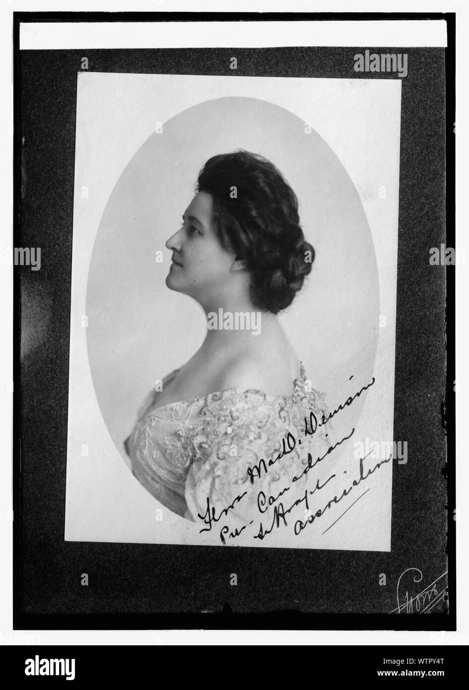 Frau Flora McDonald Dennison, Pres. kanadischen Suffergette Assn., 1913 Stockfoto