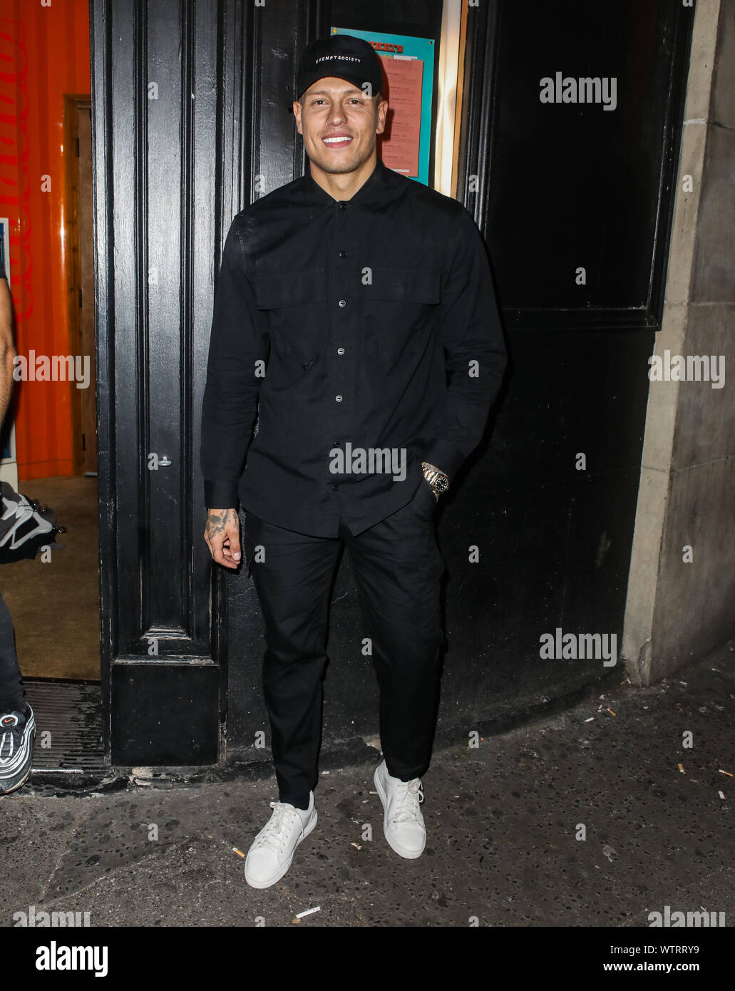 London, Großbritannien. 11 Sep, 2019. Alex Bowen an der LFW: befreite Gesellschaft Vorschau Party in Nikki's Bar in London Quelle: SOPA Images Limited/Alamy leben Nachrichten Stockfoto