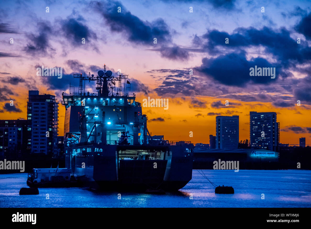 London, Großbritannien. 11 Sep, 2019. Die königliche Flotte Auxillery Schiff Lyme Bay Mauren in Greenwich bei London International Versand Woche zu nehmen. Credit: Guy Bell/Alamy leben Nachrichten Stockfoto