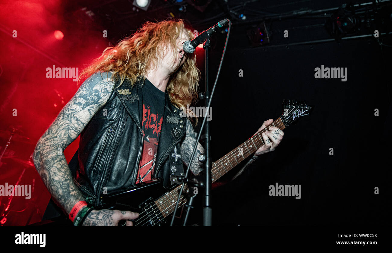 Kopenhagen, Dänemark. 07. September 2019. Die dänischen Death Metal Band Taphos führt ein Live Konzert Pumpehuset als Teil der Death Metal Musik Festival Kill-Town Tod Fest 2019 in Kopenhagen. (Foto: Gonzales Foto - Nikolaj Bransholm). Stockfoto