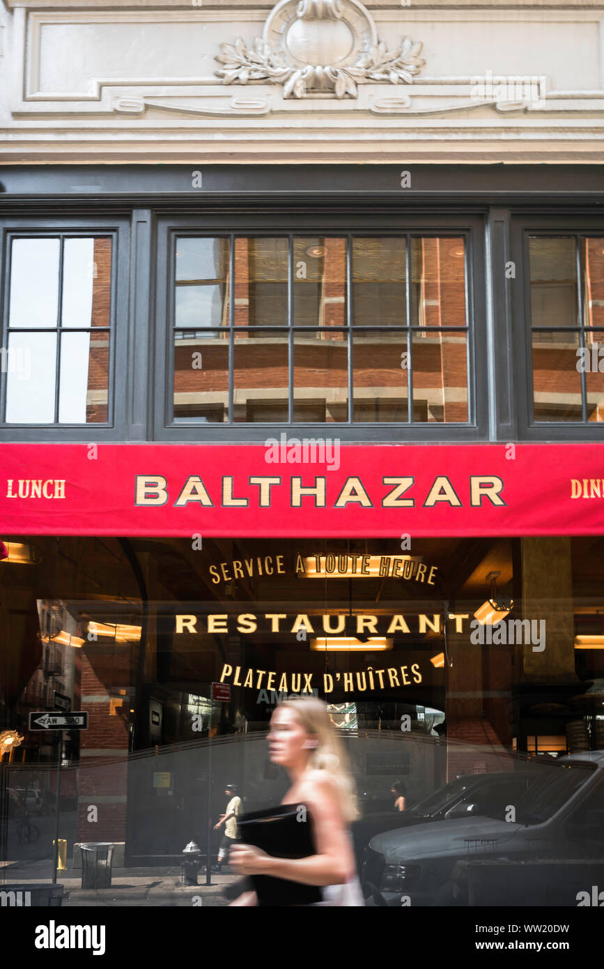 Balthazar New York, Blick auf die Fassade des Balthazar Restaurant in die Spring Street, Soho, Manhattan, New York City, USA Stockfoto