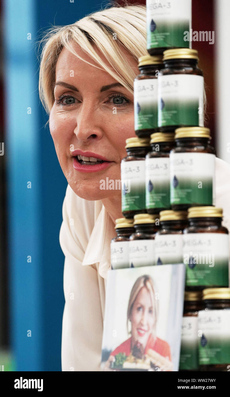 Heather Mills an ihrem Tal vegan Fabrik in Seaton Delaval, Northumberland, die pflanzlichen Lebensmittel und Produkte für Veganer produzieren. Stockfoto