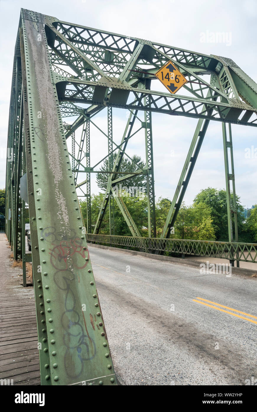 66 Avenue E. Brücke in Puyallup, Washington. Stockfoto