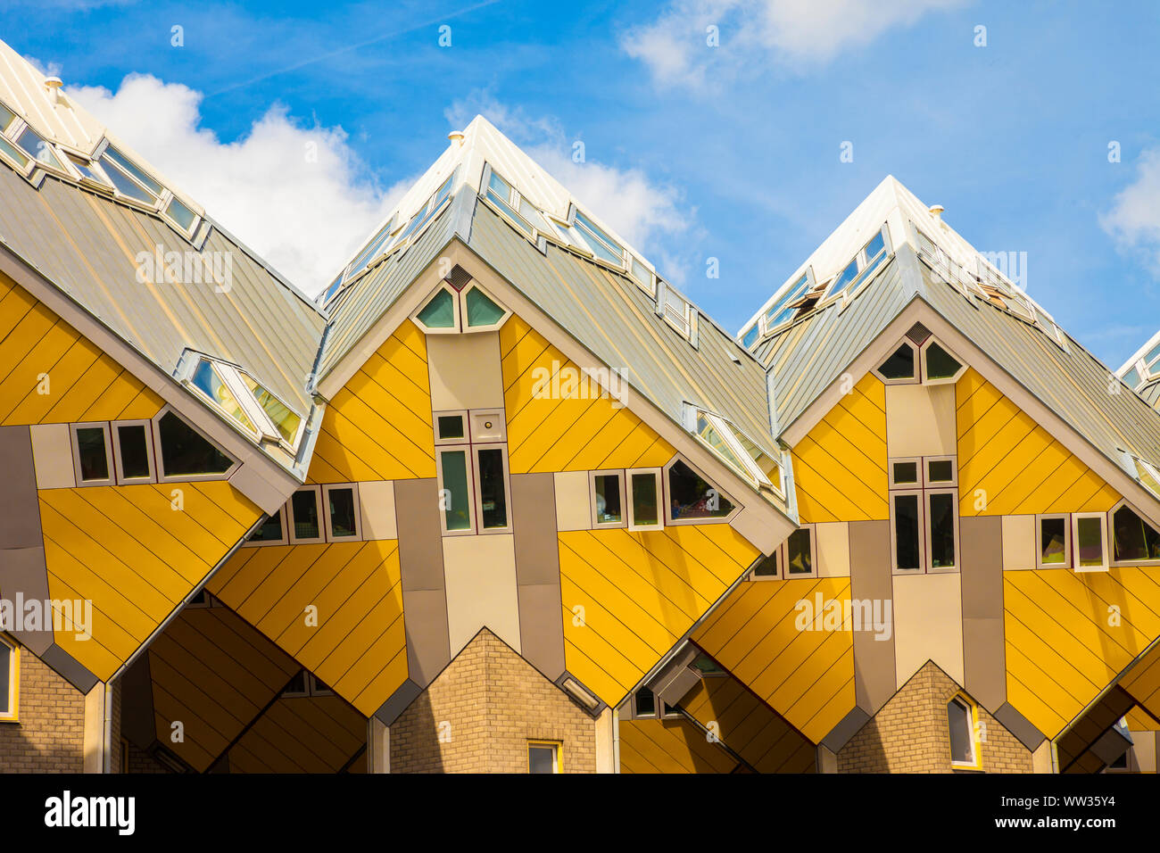 Innovative gelb kubische Häuser in Rotterdam gebaut Stockfoto