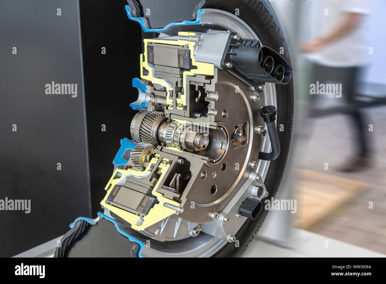 Elektromotor, Getriebe und Bremse in den Regler integriert durch Schaeffler Stockfoto