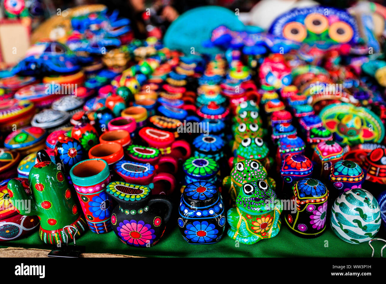 Clothes Market Oaxaca Mexico Stockfotos und -bilder Kaufen - Alamy