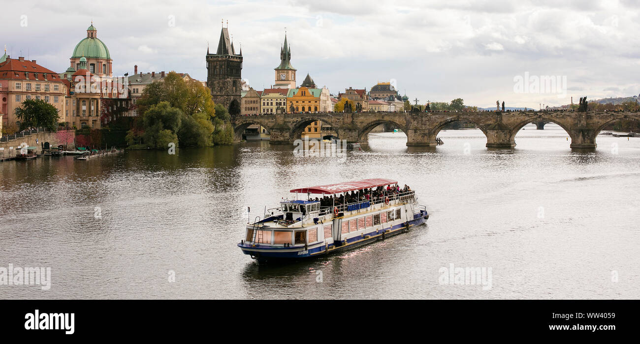 Karlsbrücke, Prag, Tschechische Republik Stockfoto