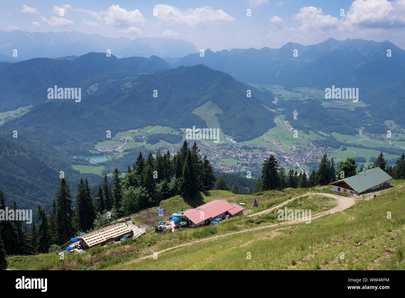 Chiemgau Alpen Gebirgszug In Bayern Stockfotos Chiemgau Alpen