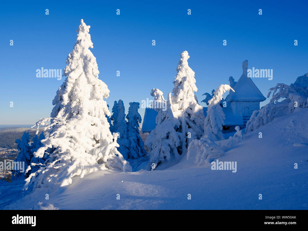 Kapelle im Winter Arber, Großer Arber, Naturpark Bayerischer Wald, Niederbayern, Bayern, Deutschland Stockfoto