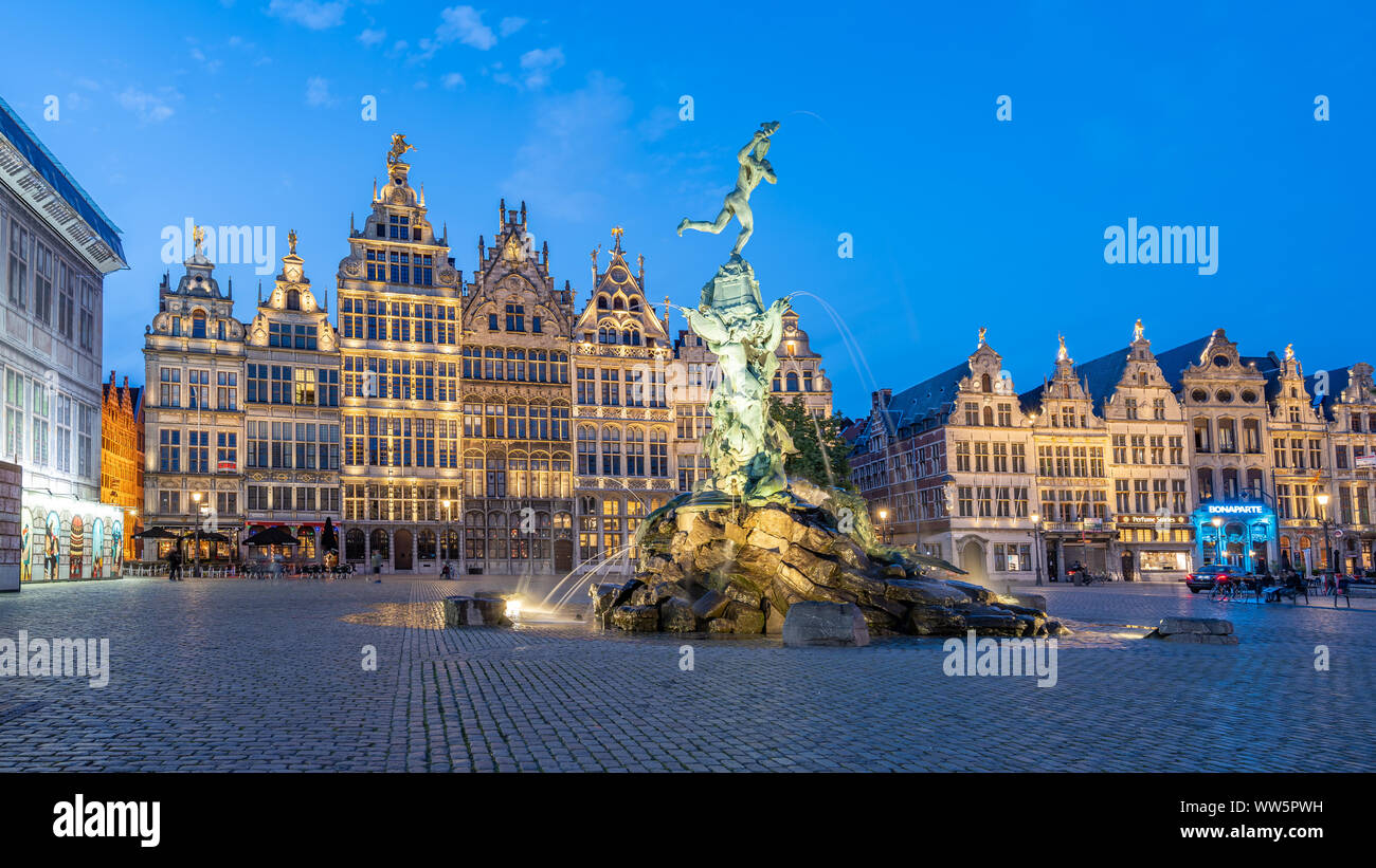 Guildhalls der Grote Markt in Antwerpen in Belgien. Stockfoto