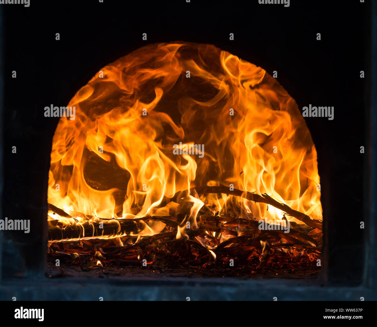 Feuer im Kamin Stockfoto