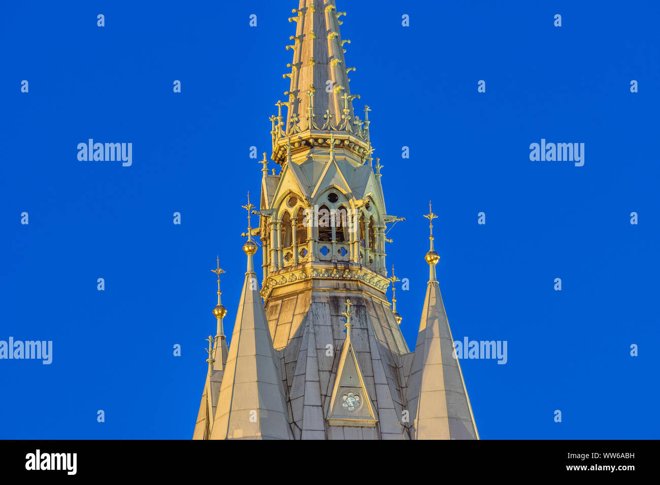 Deutschland, Niedersachsen, Brunswick, Rathaus turm am Abend Stockfoto