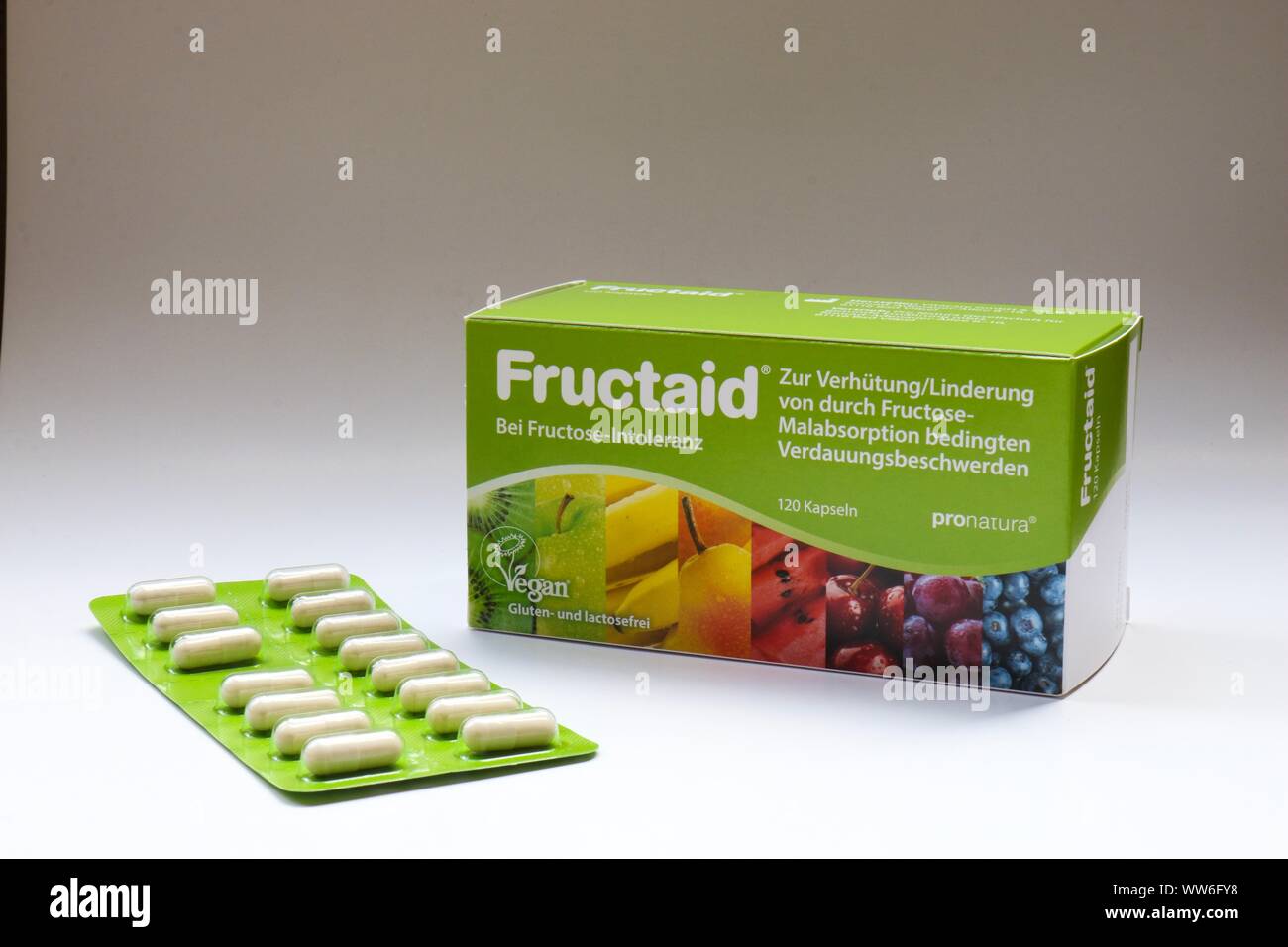 BERLIN - August 30, 2019: Fructaid Kapseln und einer Blisterpackung. Eine Medizin, die hilft Menschen mit Fructose-intoleranz/Malabsortion zu verdauen Stockfoto