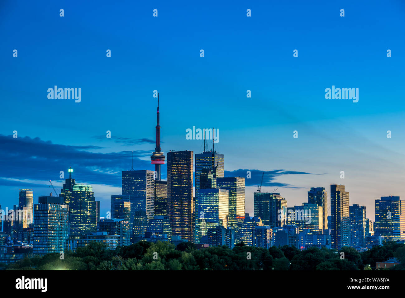 Toronto City Skyline Blick von Riverdale Park. Ontario, Kanada Stockfoto
