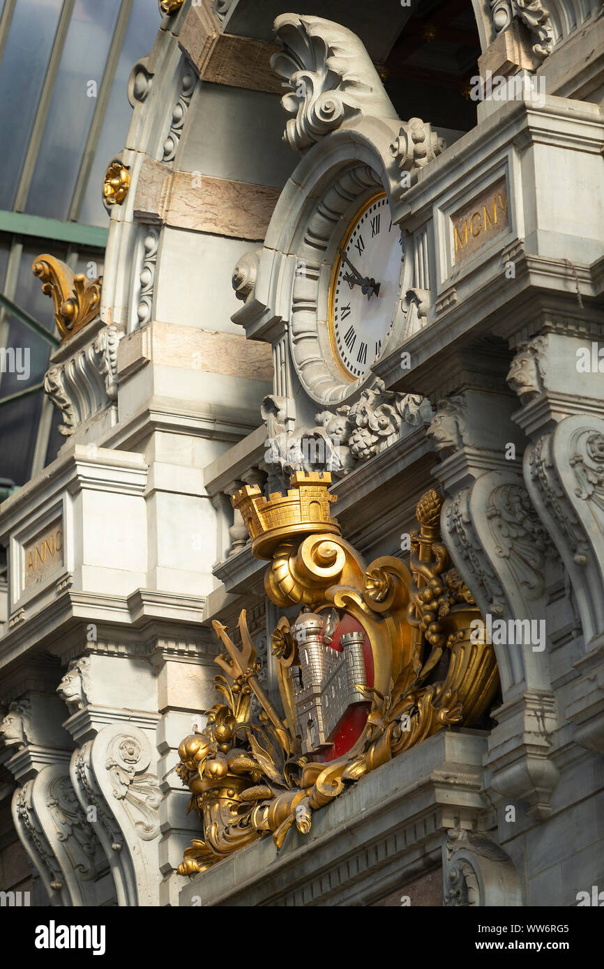 Alte und neue Architektur in den Bahnhof von Antwerpen gefunden werden Stockfoto