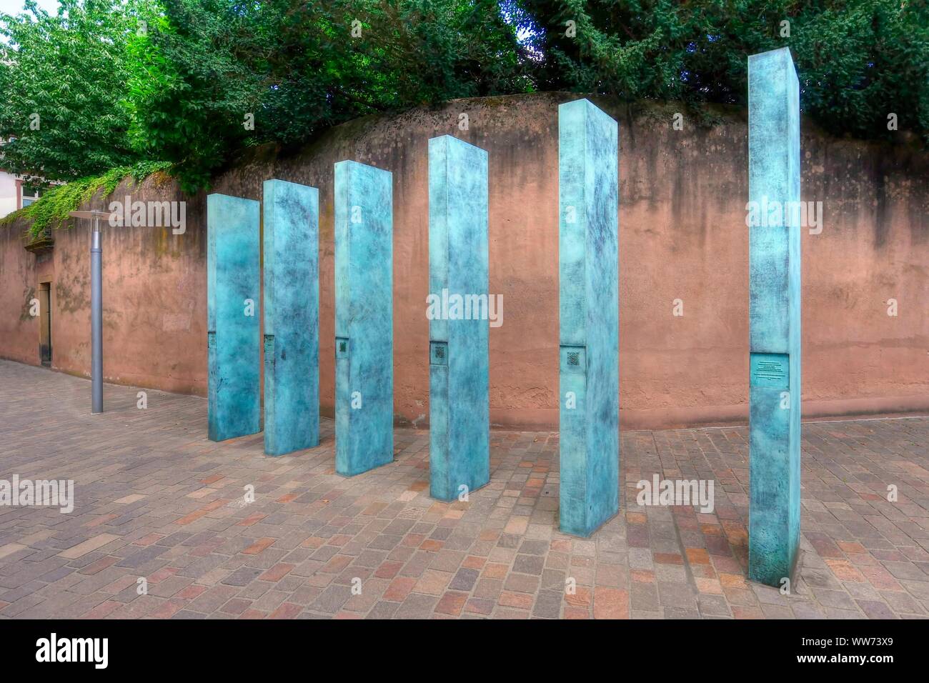Denkmal für die Deportierten Sinti und Roma durch Clas Steinmann, WindstraÃŸe am Dom, Trier, Rheinland-Pfalz, Deutschland Stockfoto