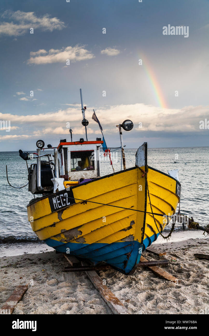 Europa, Polen, Pommern, mechelinki Strand, Angeln Boot Stockfoto