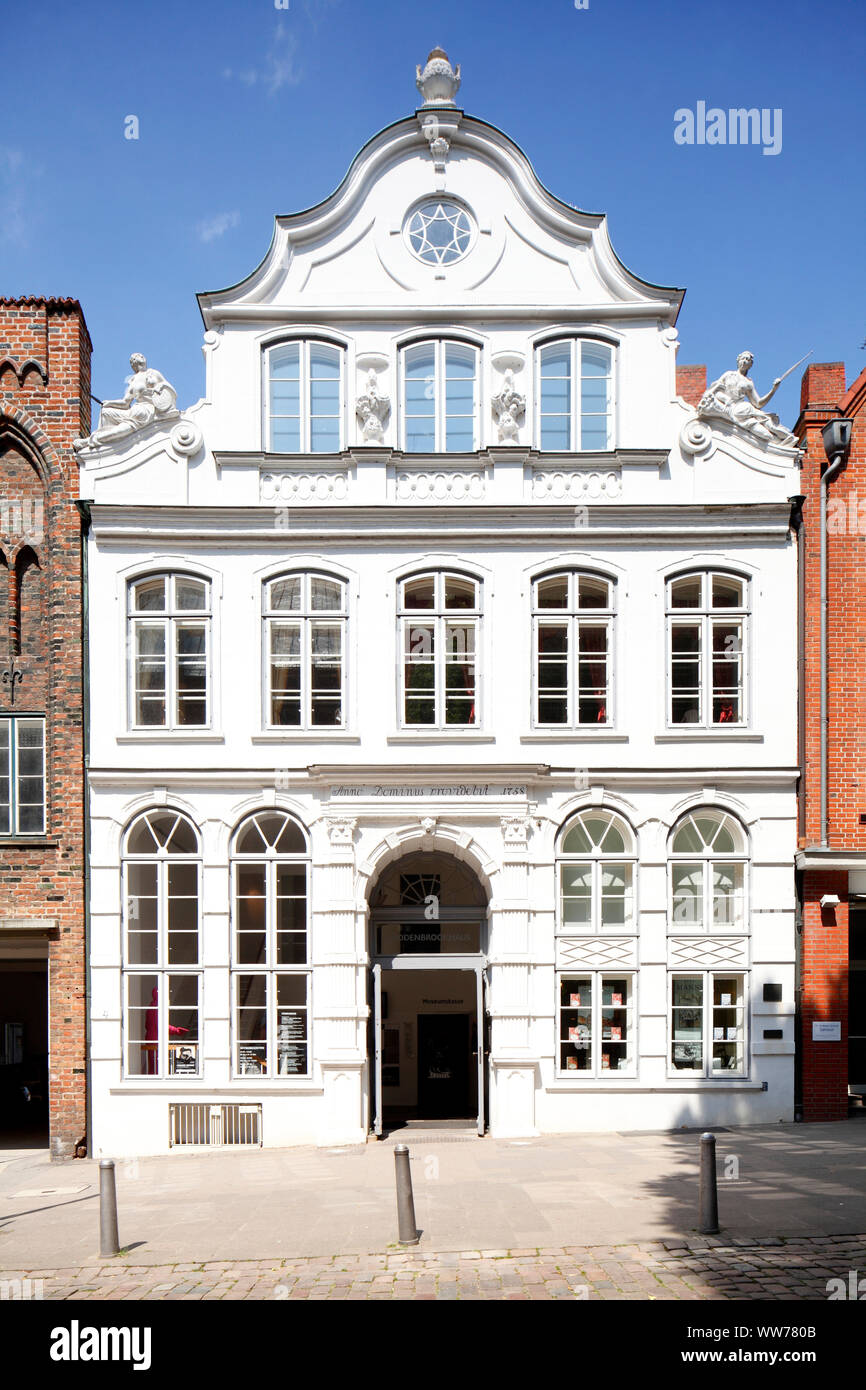 Buddenbrookhaus, historisches Giebelhaus in der Altstadt von Lübeck, Schleswig-Holstein, Deutschland, Europa Stockfoto