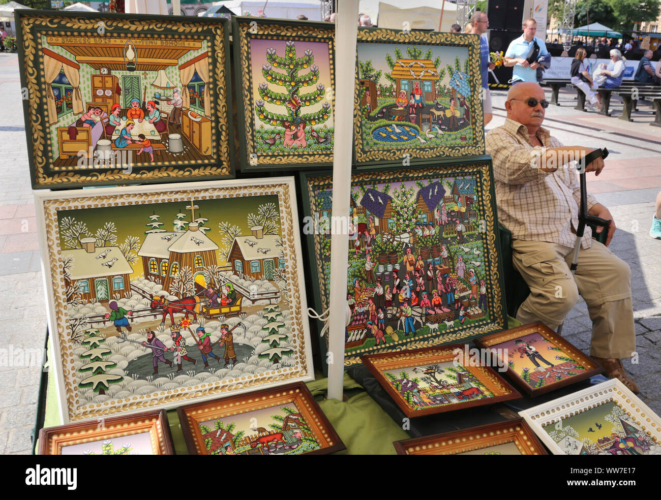 Krakau. Krakau. Polen. Volkskunst und Handwerk Messe auf dem Marktplatz, das Zentrum der Altstadt. Jährliche Veranstaltung. Stockfoto