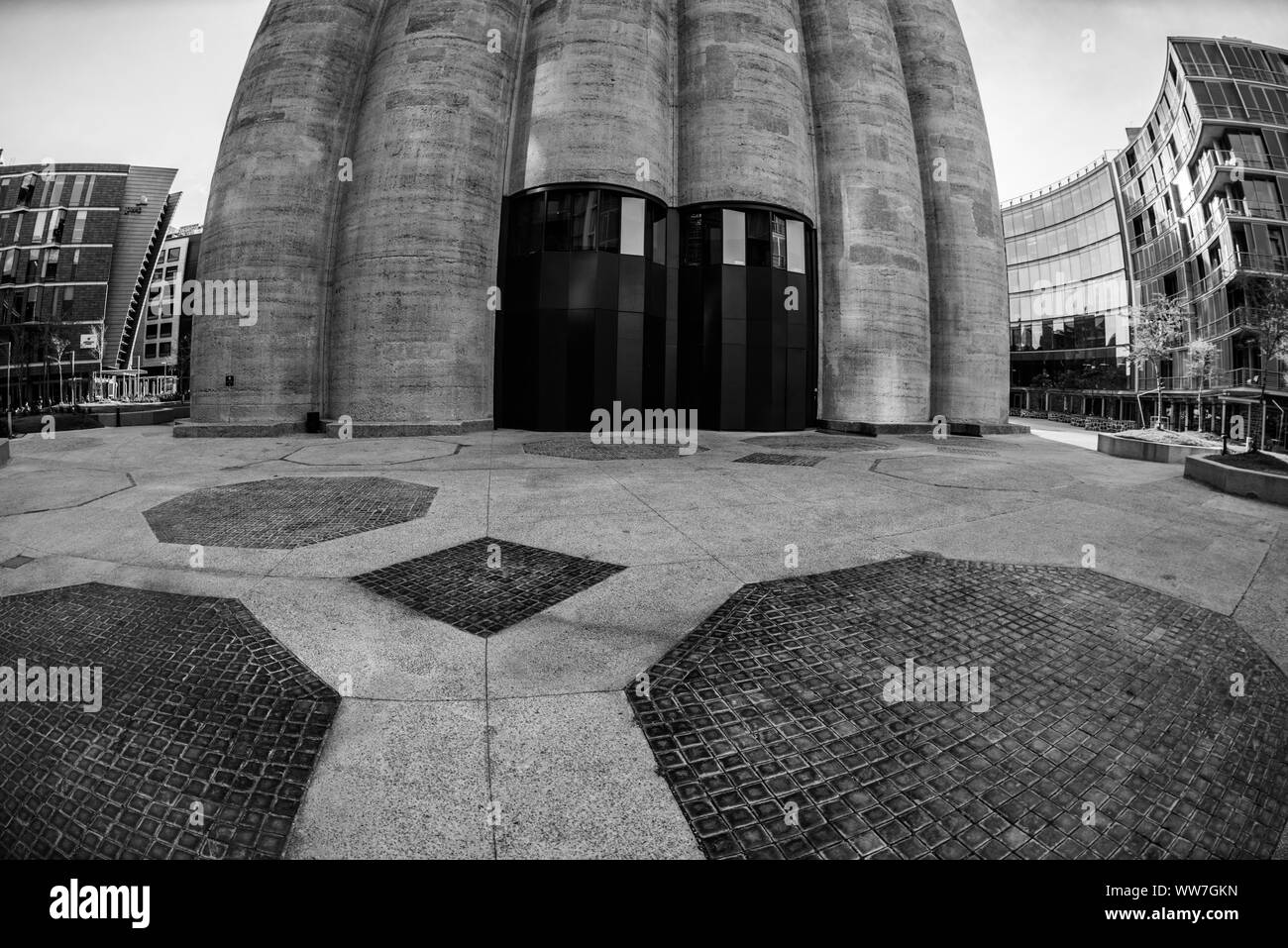 Architekt Thomas Heatherwick von Zeitz Museum für Zeitgenössische Kunst in Cape Town Waterfront Revier, mischen Ausstellungsraum mit dem Silo Hotel Stockfoto