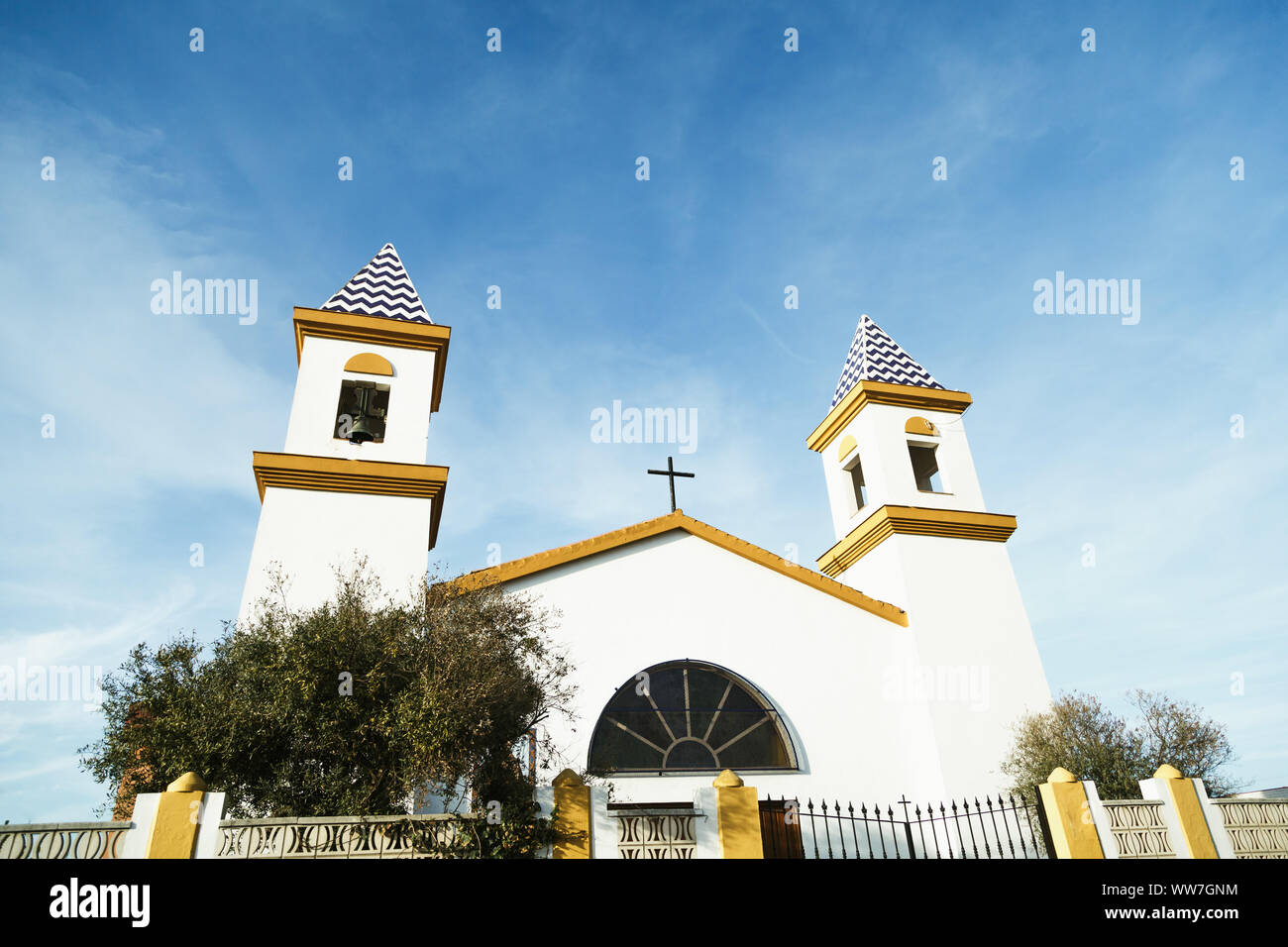 Eine Kirche in La LÃ-nea de la Concepcion, Provinz Cadiz, Andalusien, Spanien, Europa, in der Nähe von Gibraltar Stockfoto