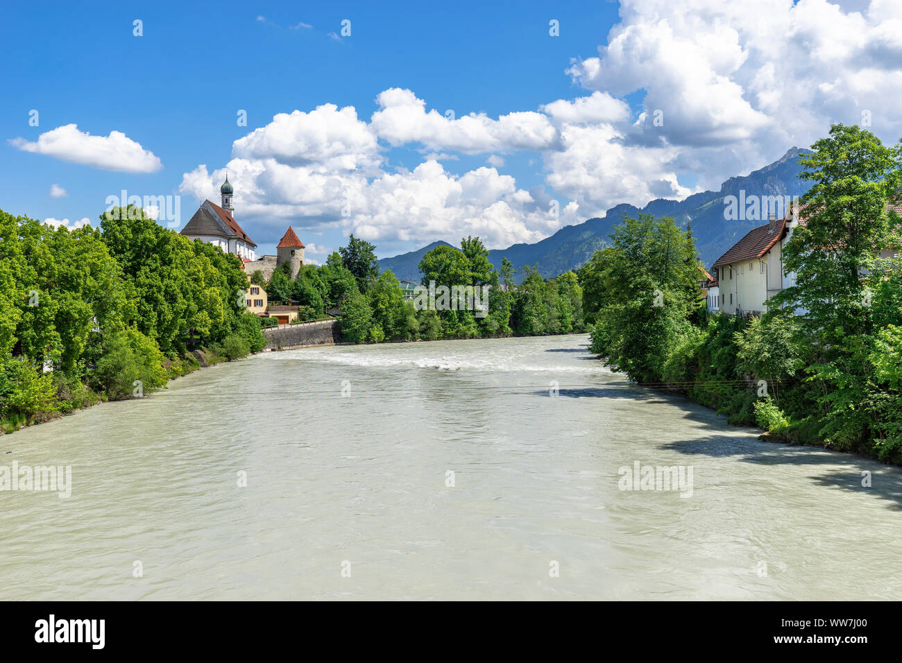 Deutschland, Bayern, Allgäu, FÃ¼ssen, Blick auf den Lech in FÃ¼ssen Stockfoto