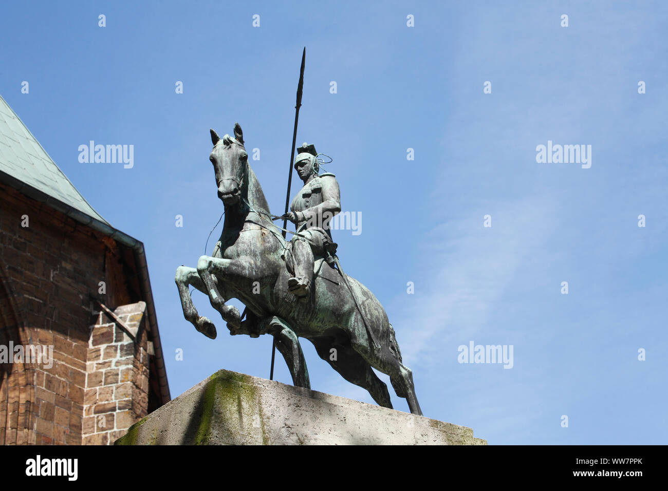 Uhlan Denkmal zur Erinnerung an die Gefallenen Ulanen im Ersten Weltkrieg in der Kathedrale von Verden, Verden, Niedersachsen, Deutschland, Europa Stockfoto