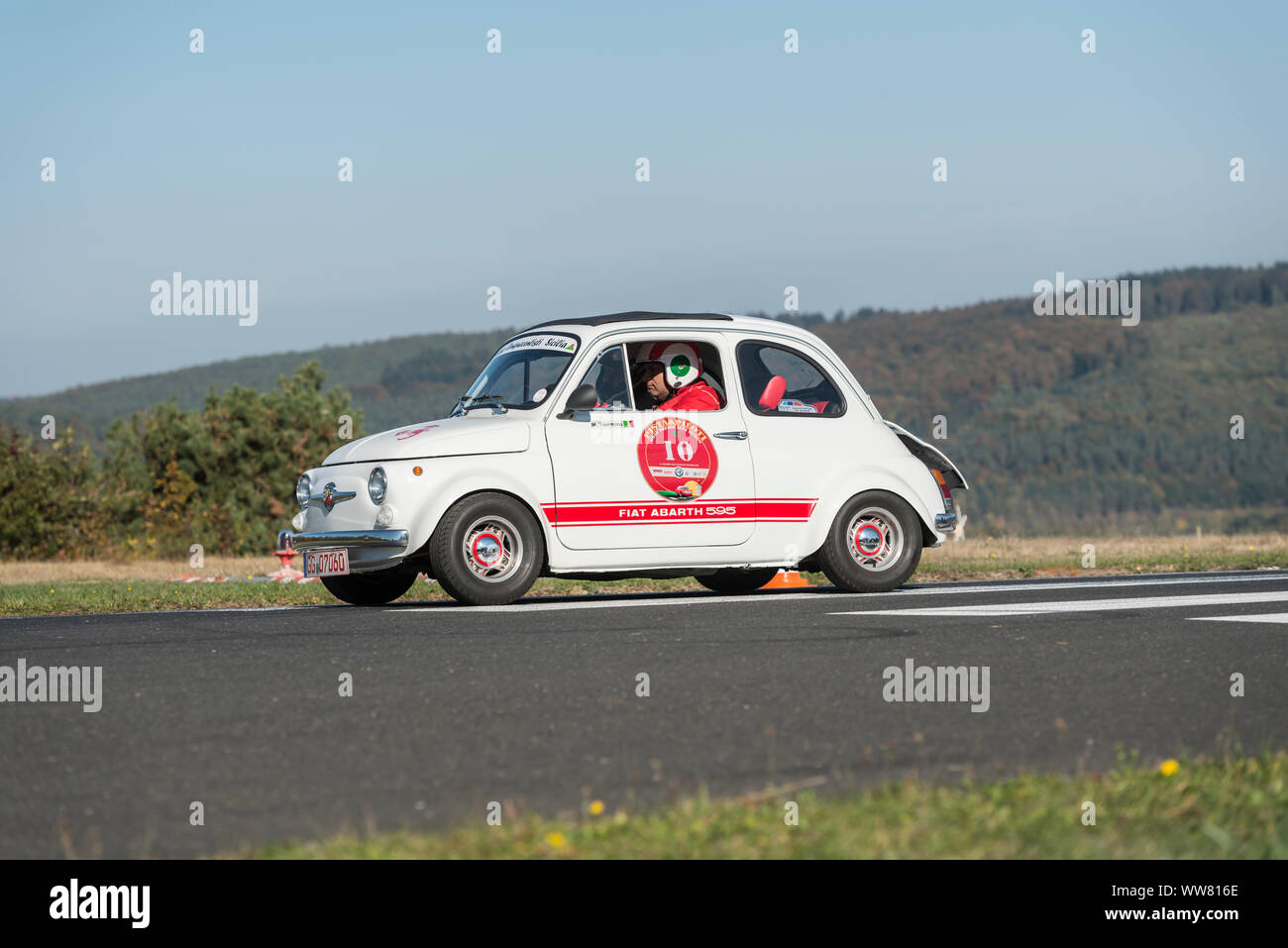 Michelstadt, Hessen, Deutschland, Fiat Abarth 500, 600 ccm, 40 PS, auf der Veranstaltung Pista & Piloti Stockfoto