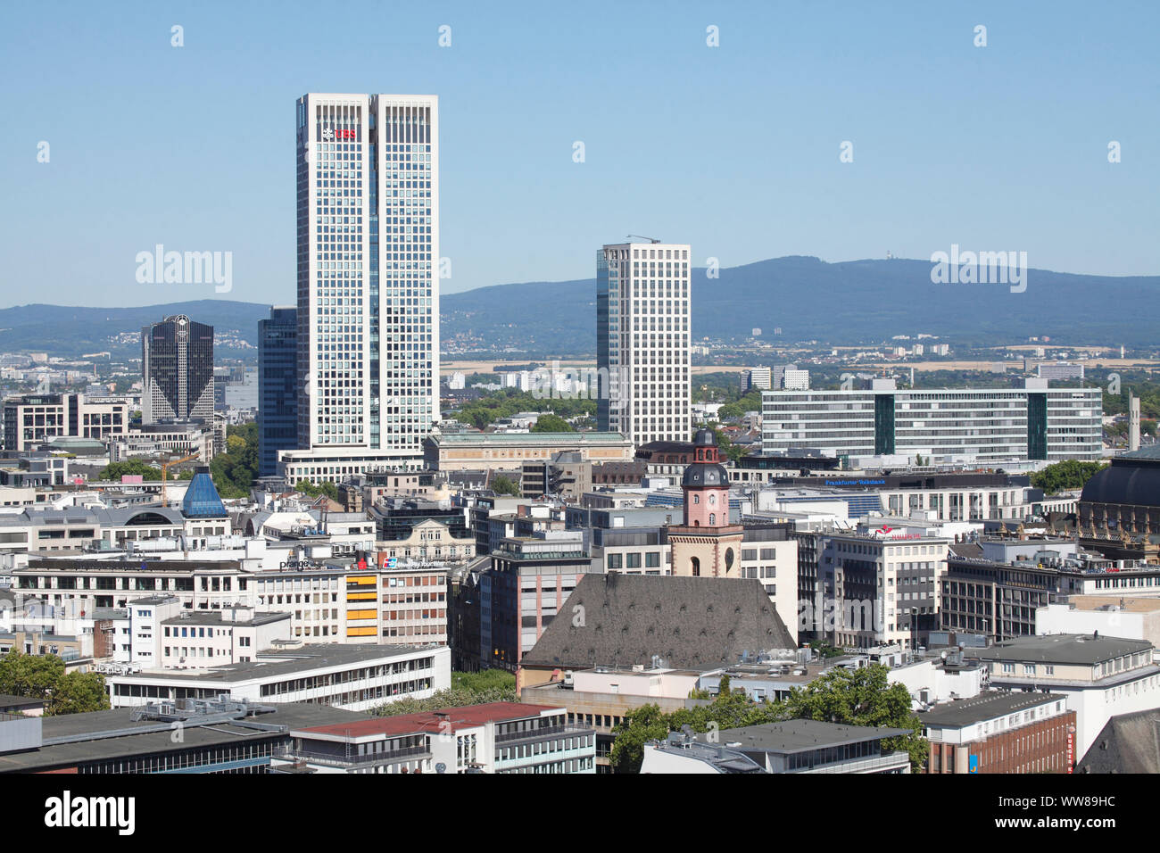 Opernturm UBS Bank, Financial District, Blick vom Domturm, Frankfurt, Hessen, Deutschland, Europa Stockfoto