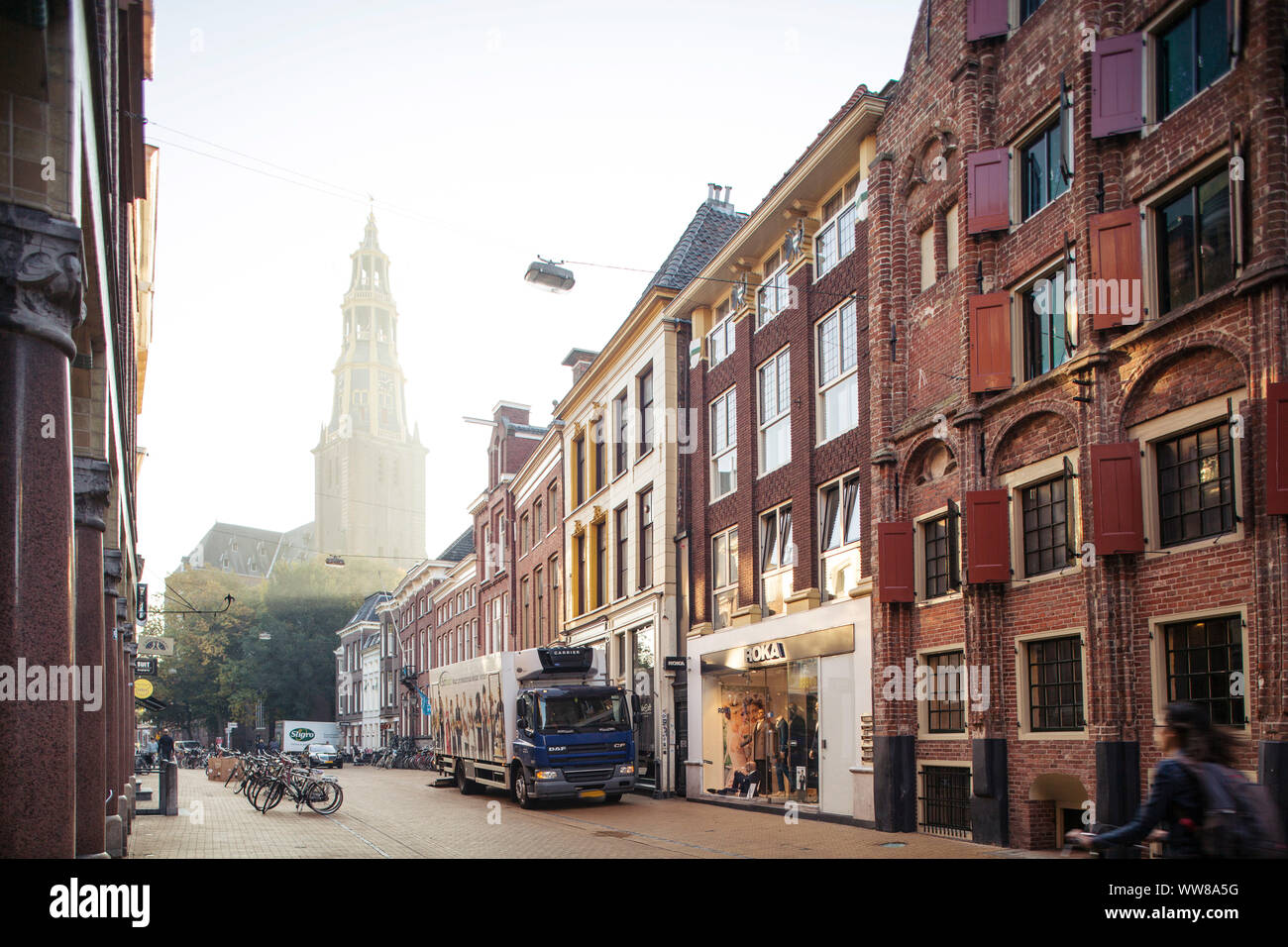 Niederlande, Groningen, Aa-kerk in Morgensonne Stockfoto