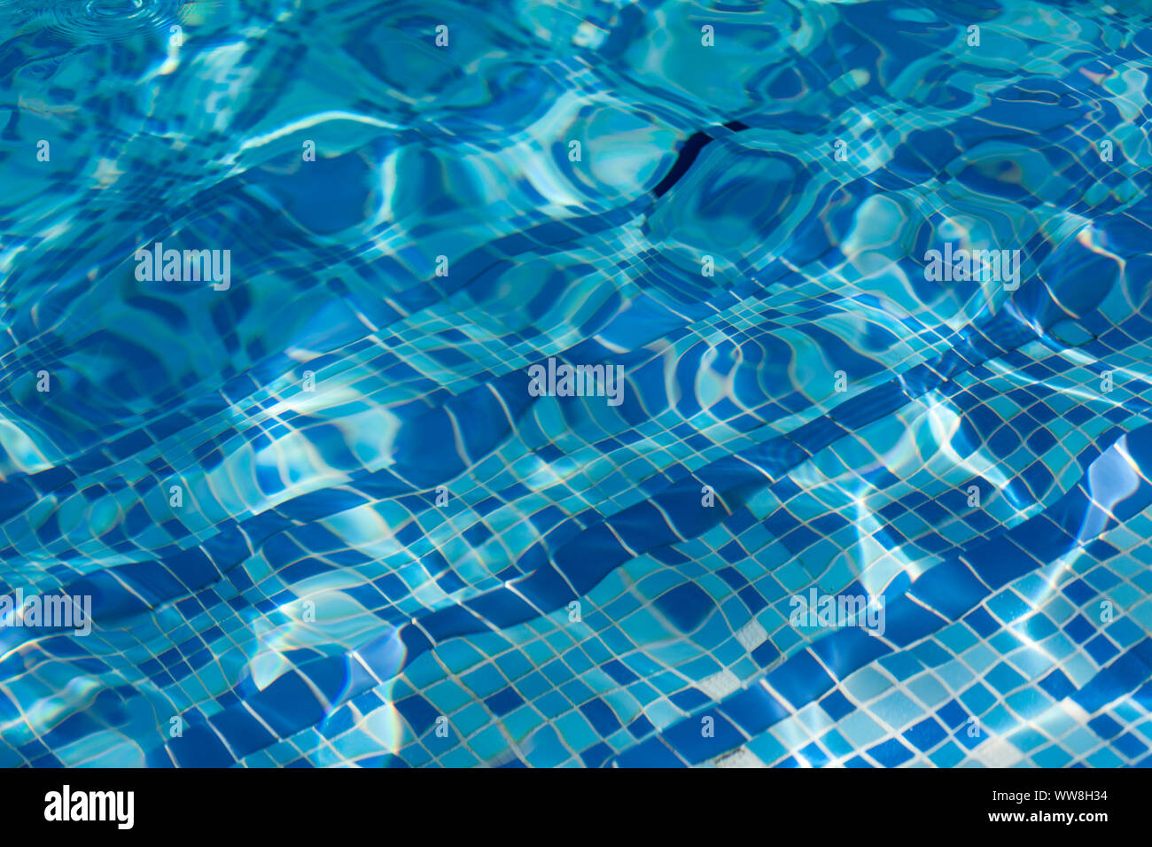 Pool Fliesen mit Wasser, Türkei Stockfoto