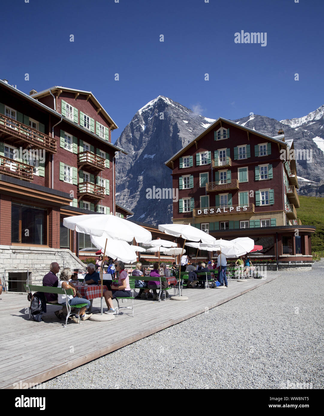 Hotels Mountain Pass auf der Kleinen Scheidegg mit Blick auf Eiger, Grindelwald, Berner Oberland, Kanton Bern, Schweiz Stockfoto