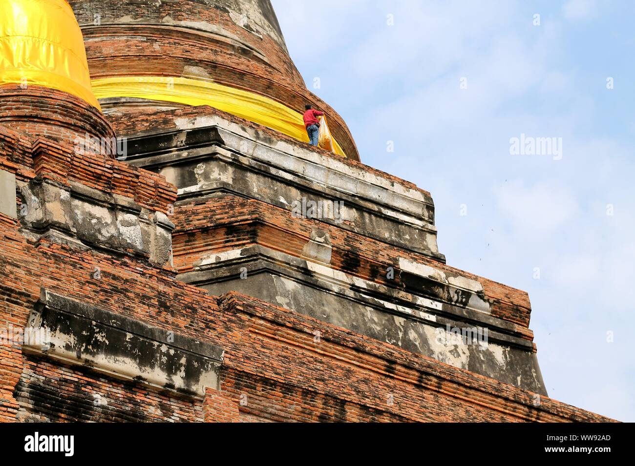 Nahaufnahme der Ruinen im Ayutthaya Historical Park, der Ist eines der berühmten kulturellen Reiseziele in Thailand Stockfoto