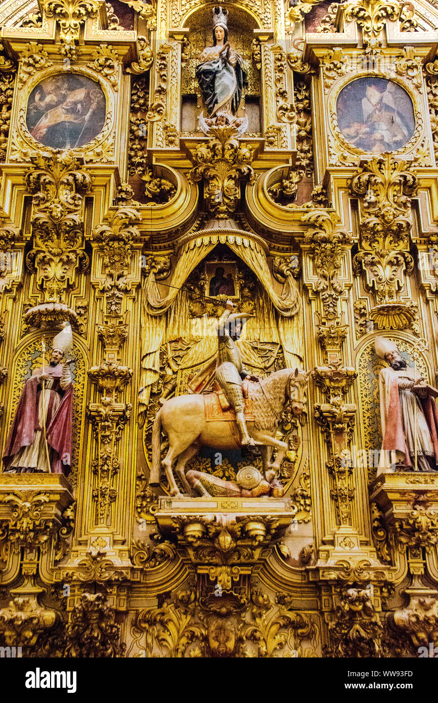 Das wunderschöne, handgefertigte Innere der Kathedrale von Granada, Granada, Spanien. Stockfoto