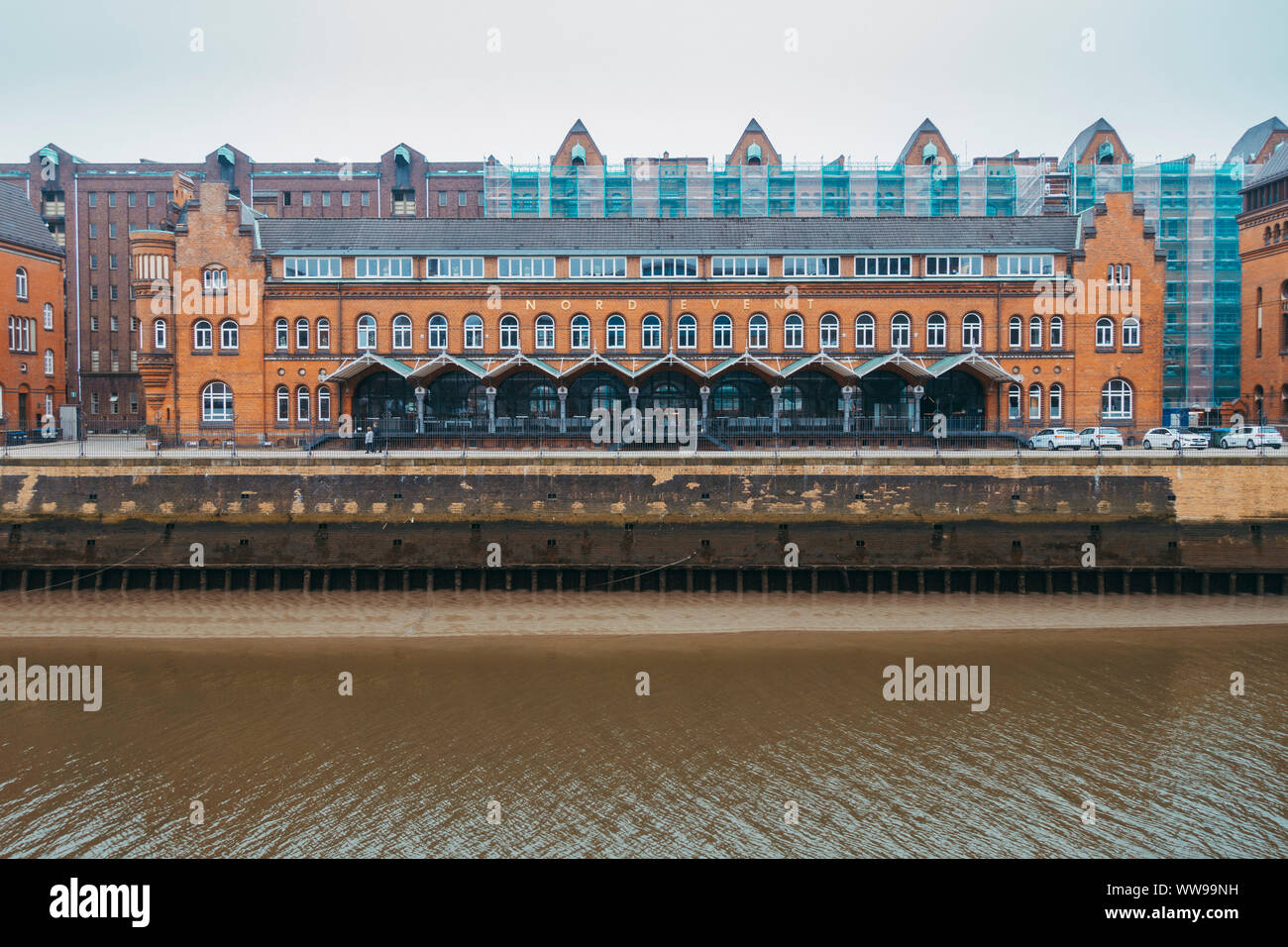 Die ehemalige Hamburg Hauptzollamt, wieder in ein mehrstöckiges Events Center durch die Nord Event im Hamburger Hafen Betrieben entwickelt, Deutschland Stockfoto