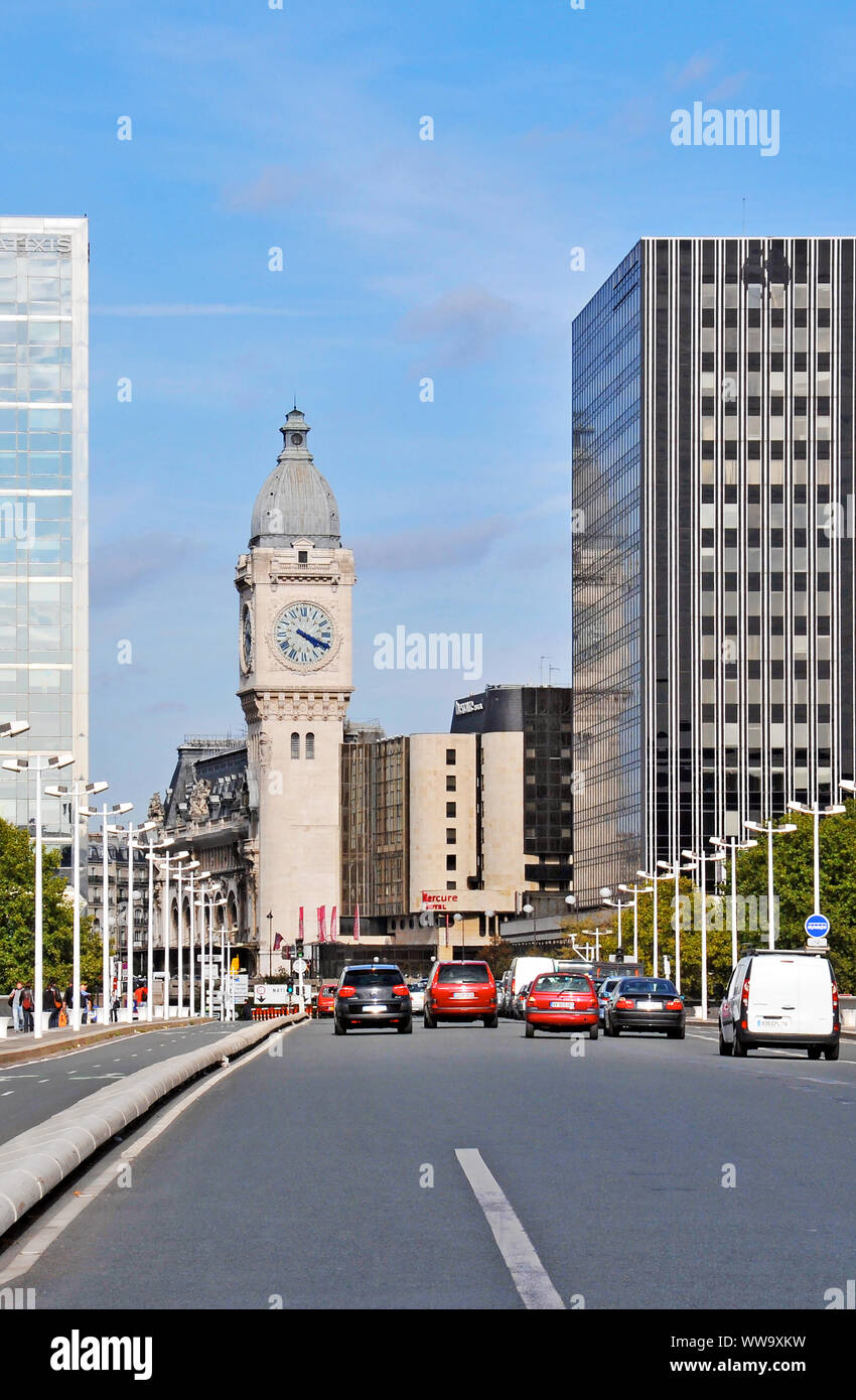 Der Turm des Bahnhofs Lyon, Paris, Frankreich Stockfoto