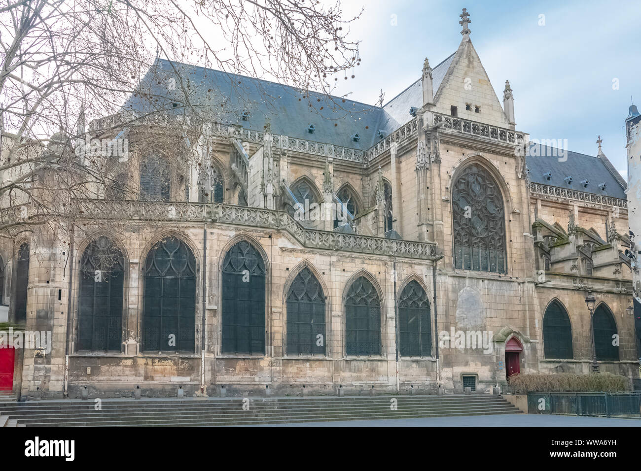 Paris, die schöne Saint-Merri Kirche im Zentrum Stockfoto