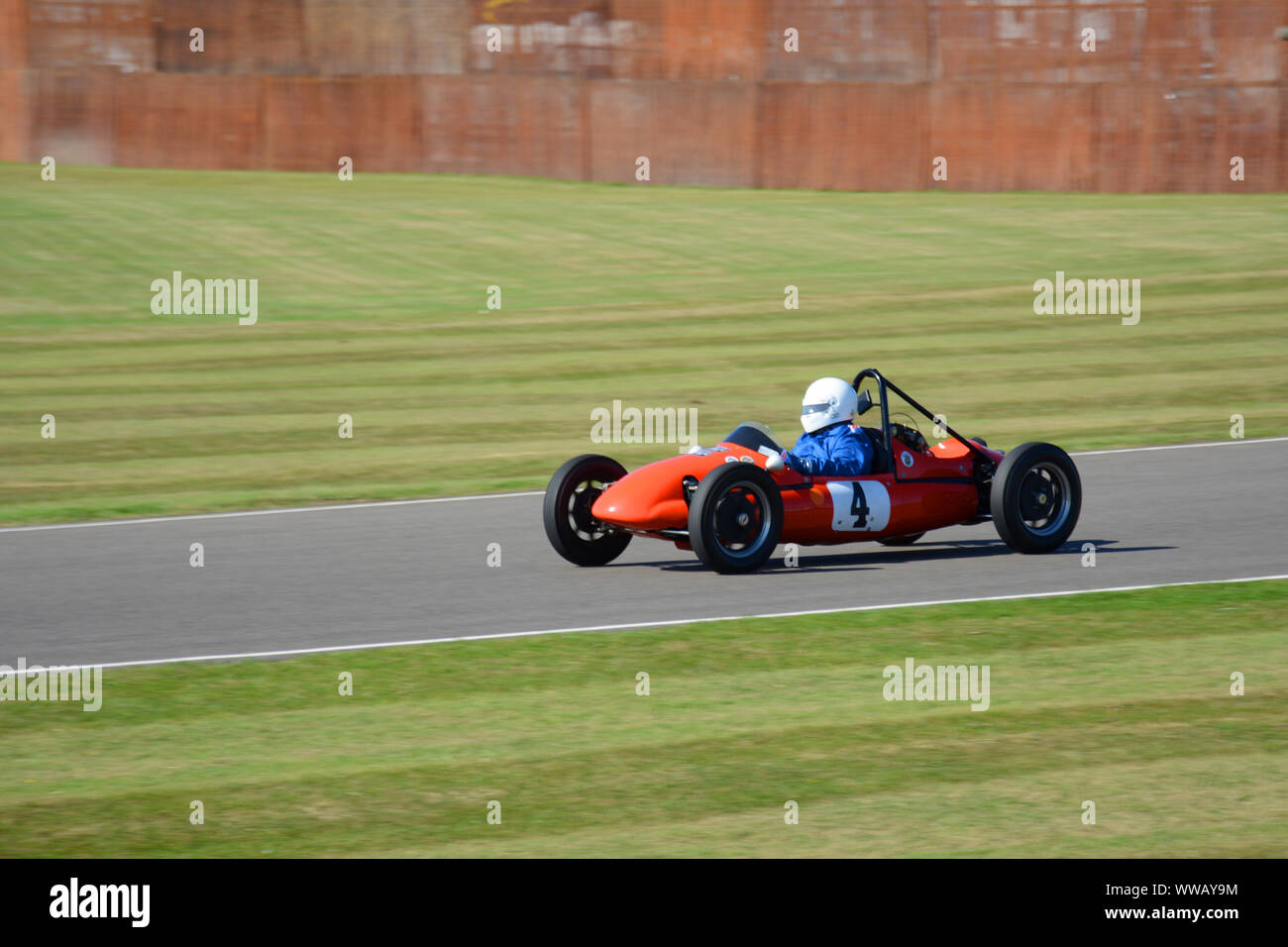 Goodwood Revival 13. September 2019 - Graf von März Trophy 500 cc - 1957 Flash-Norton besondere Gefahren durch Roy Wright Stockfoto