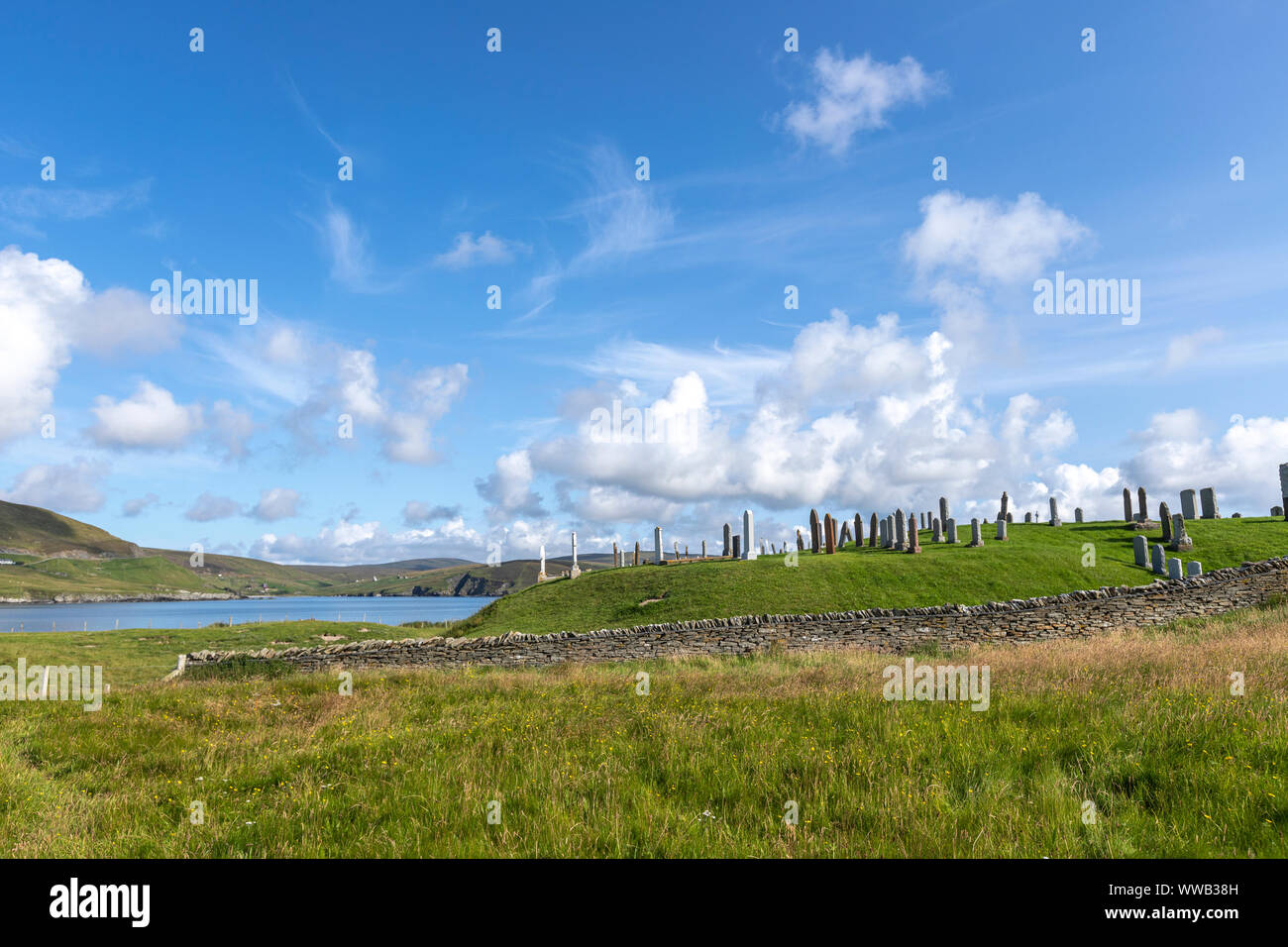 Friedhof in der Nähe von Levenwick Strand, Festland, Shetlandinseln, Schottland, Großbritannien Stockfoto
