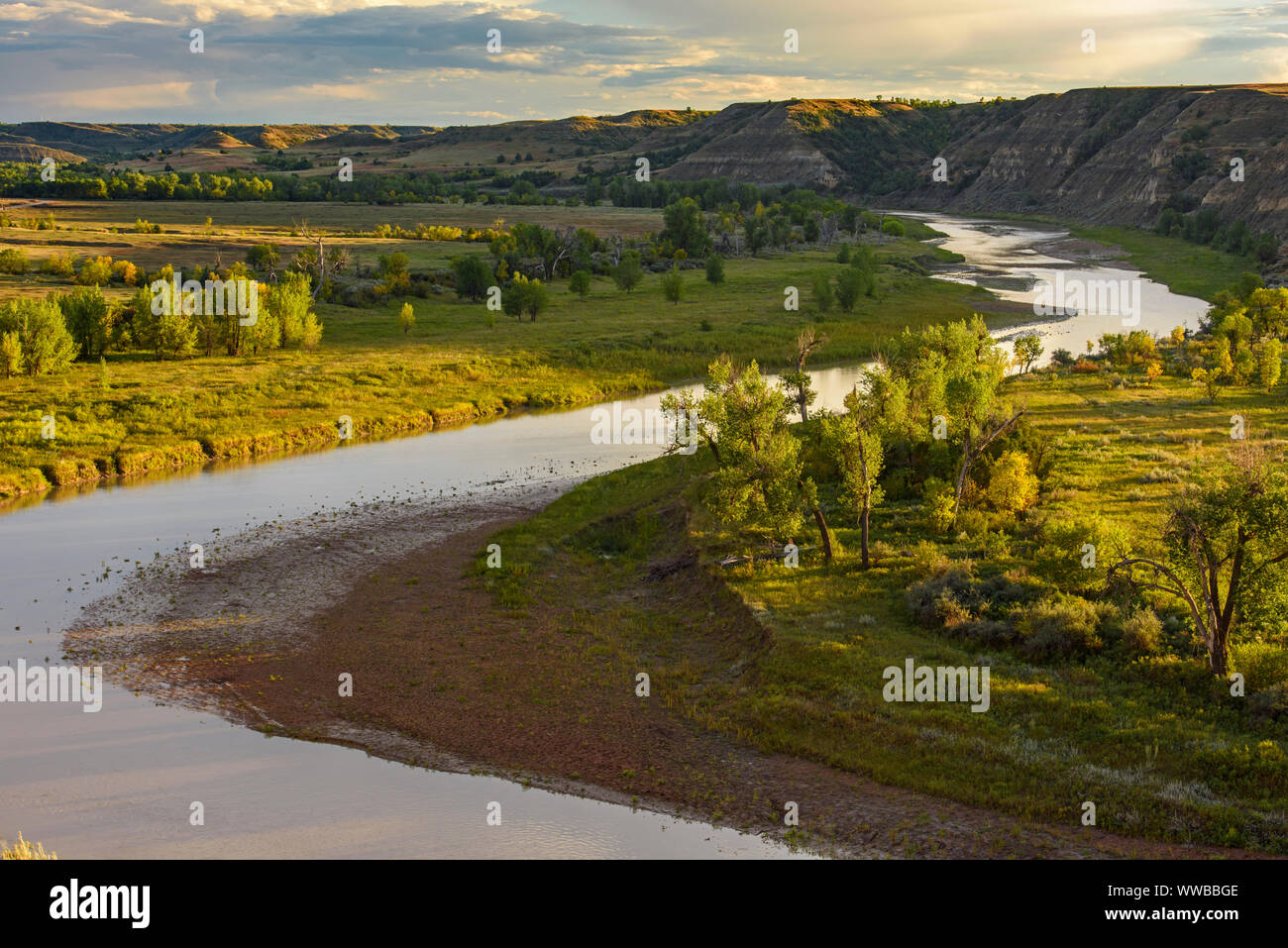 Die Little Missouri River Valley im Spätsommer, Theodore Roosevelt National Park (Südafrika), North Dakota, USA Stockfoto