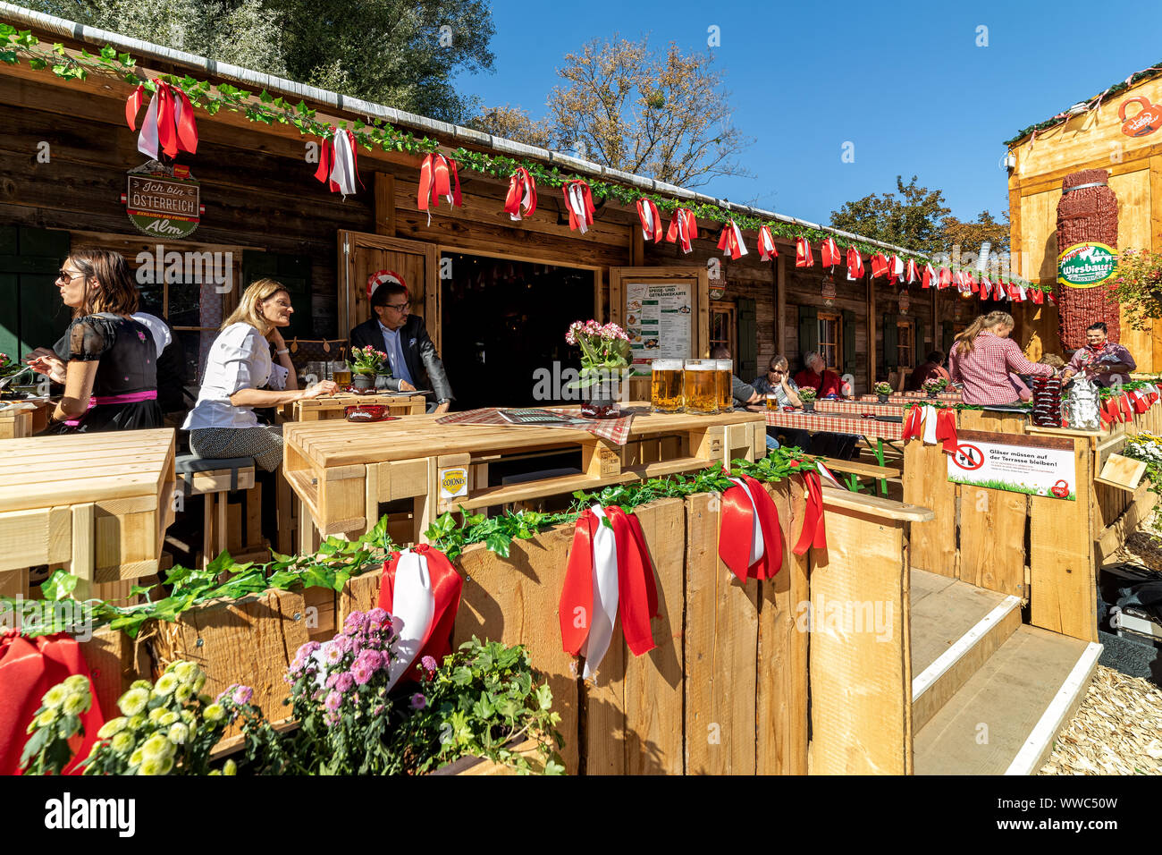 Wiener wiesn fest Fotos und Bildmaterial in hoher Auflösung Alamy
