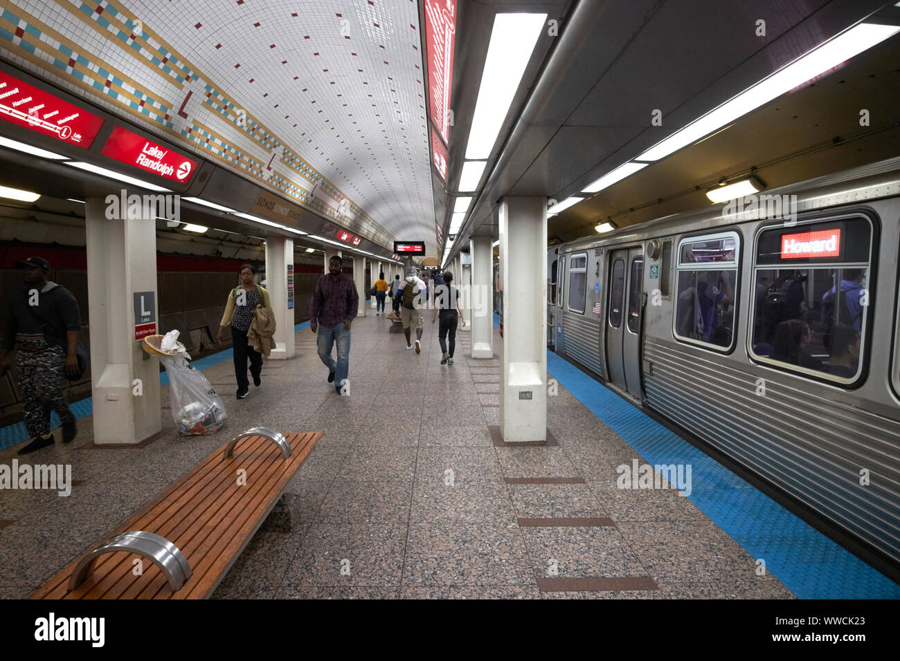 See Randolph rote Linie Chicago l Bahnhof U-Chicago Illinois USA Stockfoto