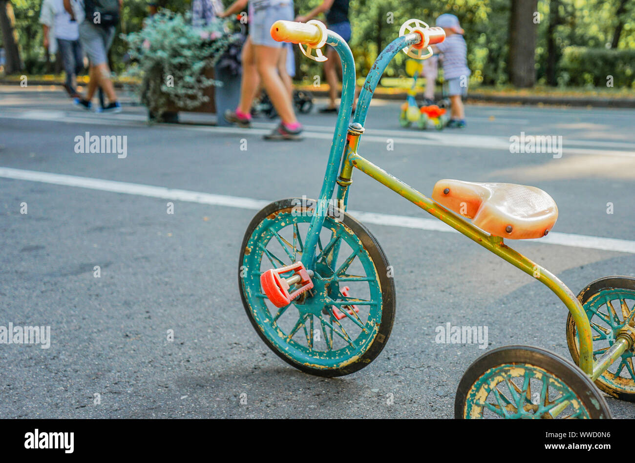 Die Vintage Kinder Dreirad, zweite Hälfte des XX Jahrhunderts. Stockfoto