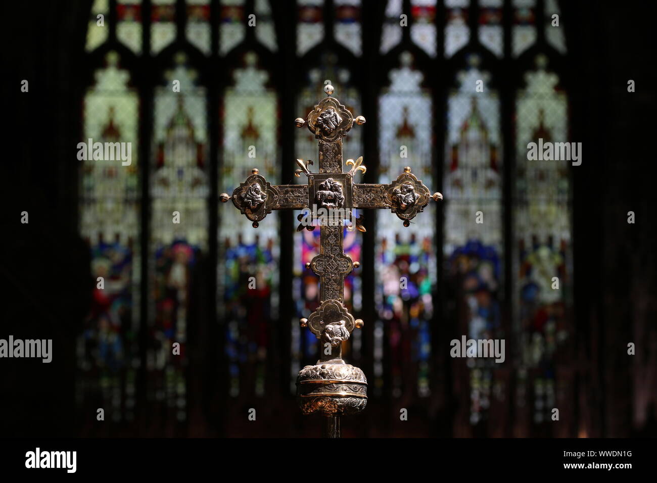 Das heilige Kreuz, St Mary's Church, Crewe, Cheshire Stockfoto