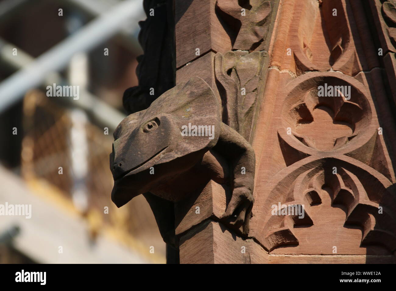 Gargoyle, der Kirche St. Mary, Crewe, Cheshire Stockfoto