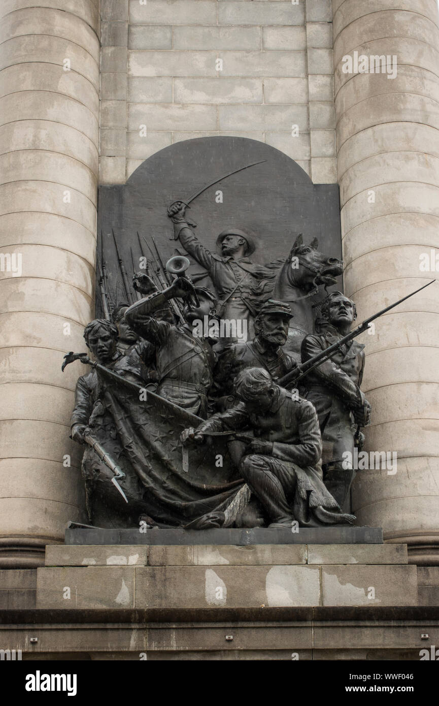 Soldat- und Segeldenkmal in Syracuse NY Stockfoto