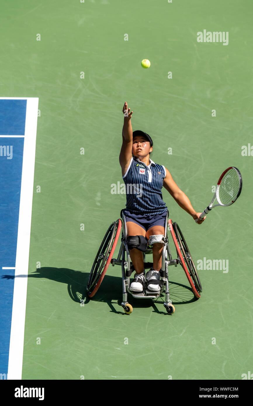 Juri Kamiji von Japan konkurrieren in den Endrunden von Singles der Rollstuhl Frauen an der 2019 US Open Tennis. Credit: Paul J Sutton/PCN/LBA/Alamy leben Nachrichten Stockfoto