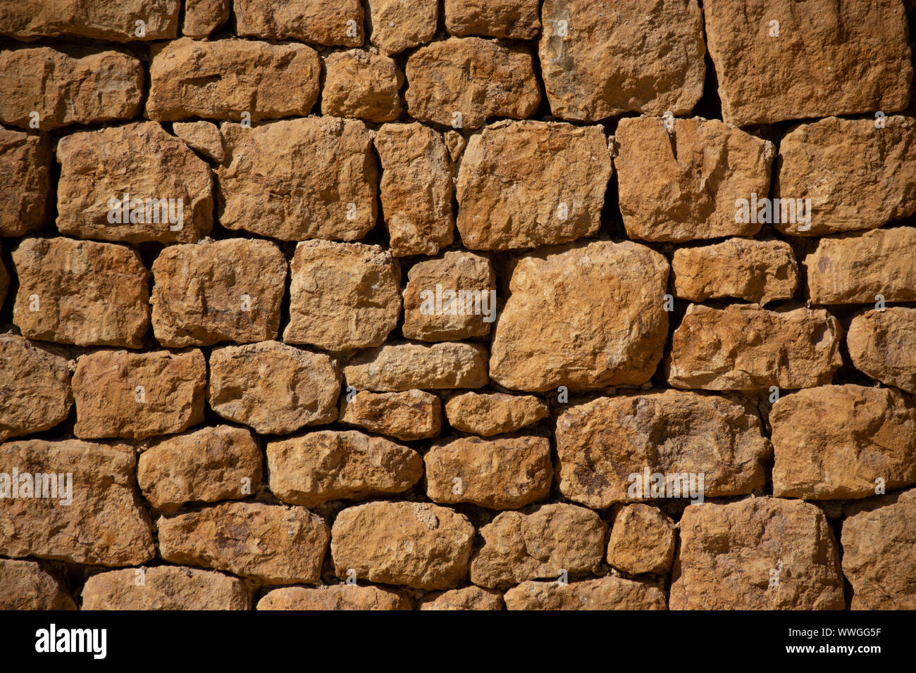 Eine natürliche Trockenmauer aus Stein aus Hadspen Steinbruch in Somerset gemacht Stockfoto